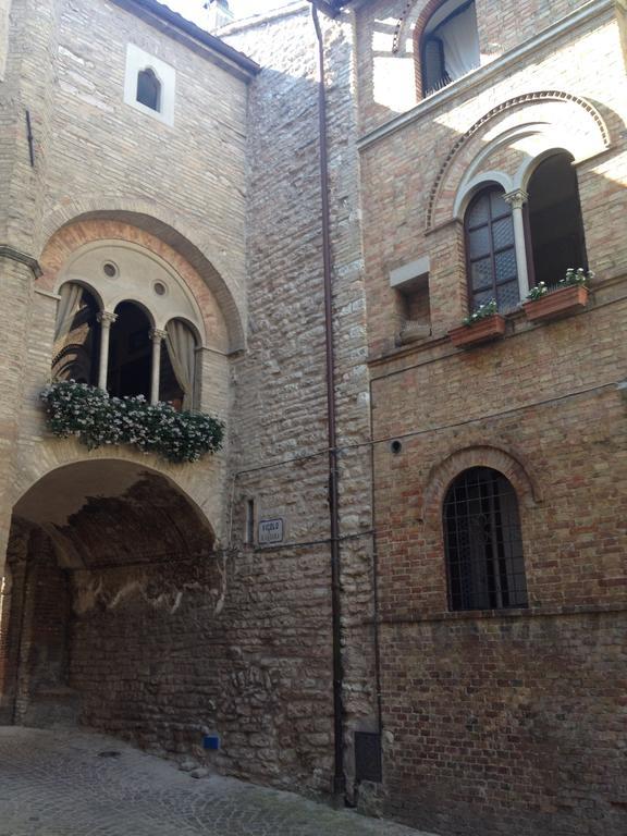 Palazzetto Bentivoglio * Sassoferrato